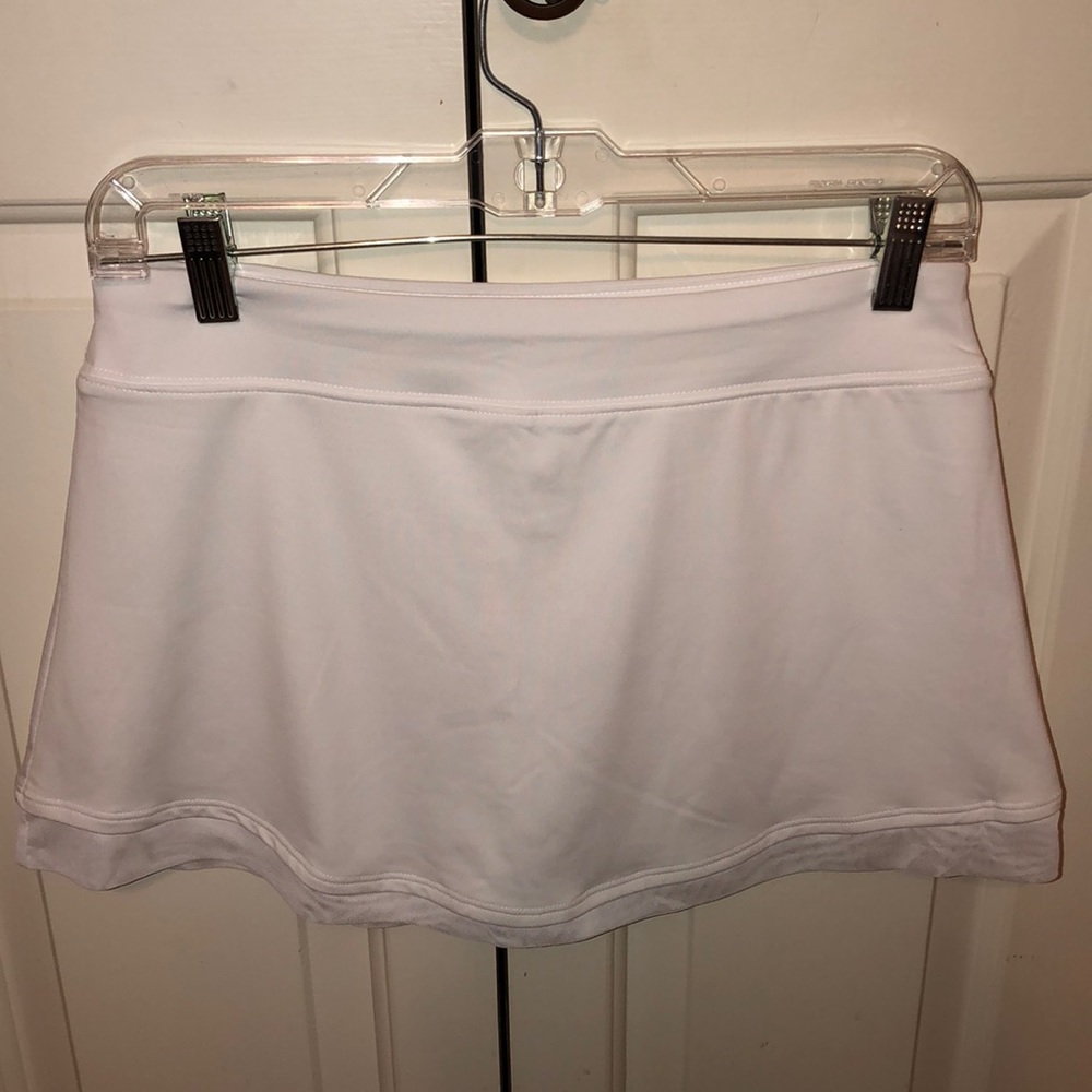 Never worn white tennis skirt